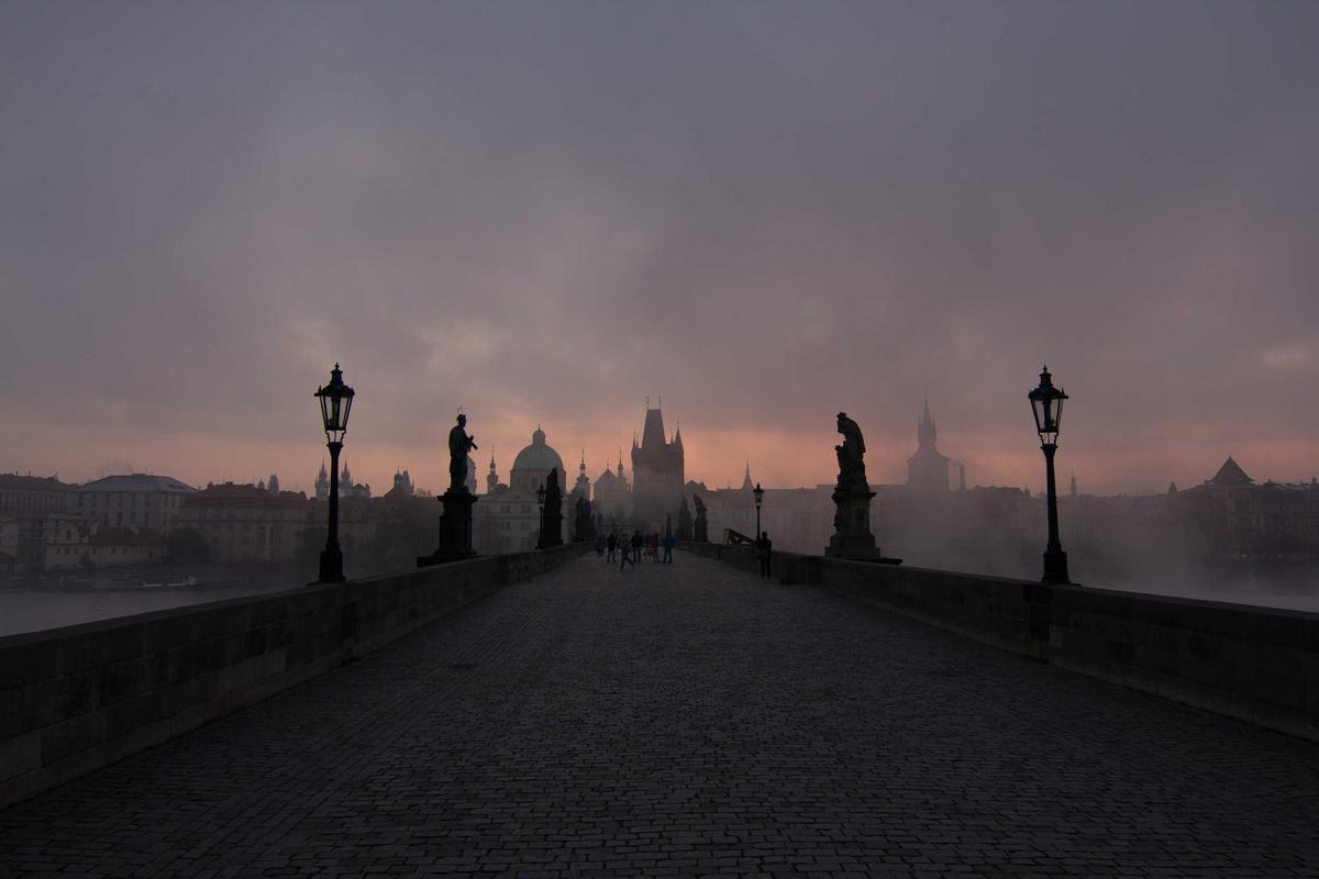 Putin’s Image Mastery Exposed: British Intelligence Counters Kremlin Propaganda